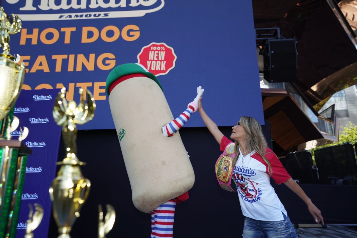Nathan's Hot Dog Eating Contest competitors set to feast for glory without Joey Chestnut 11