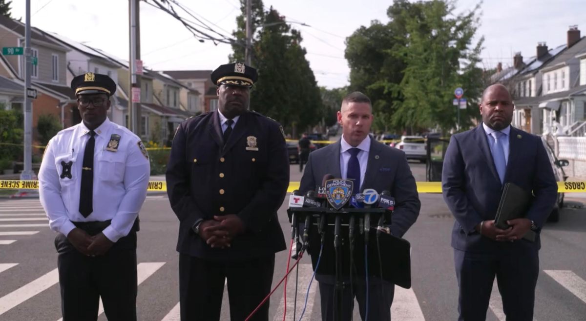 Queens sicko who sexually assaulted 9-year-old dies while fleeing from police 2 According to the Assistant Chief of Detectives Jason Savino, cops were sparing no expense hunting for 64-year-old Wayne Noel after he allegedly dragged a 9-year-old girl from a Key Food store