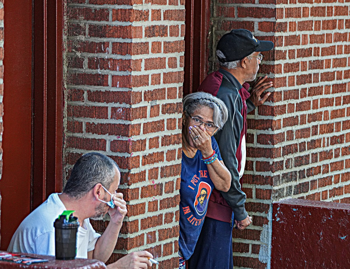 Bronx gas line rupture leads to numerous evacuations, leaves noxious fumes in the air 8