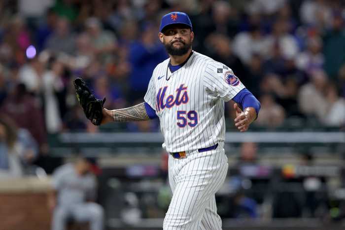 Sean Manaea injury: Mets ace's timetable moved back 6 New York Mets starting pitcher Sean Manaea (59) reacts during the third inning against the Washington Nationals at Citi Field.