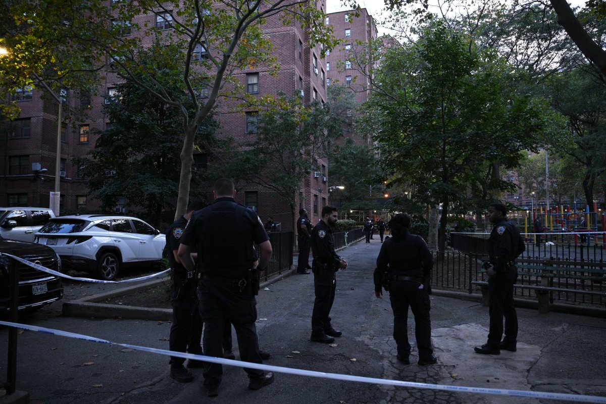 Triple shooting in Bed-Stuy leaves one dead and two injured 5 A 32 year man was fatally shot, a 26 year old man was shot and a 33 year old man was shot in a playground.