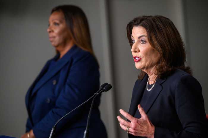 Advocates push Hochul to start congestion pricing before Trump takes over 3 Gov. Kathy Hochul and Attorney General Letitia James speak about congestion pricing and second Trump administration