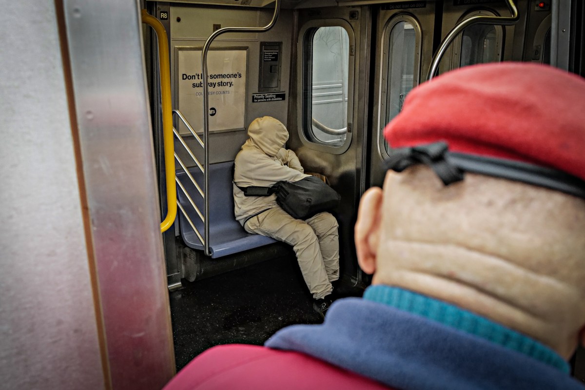 Guardian Angels resume subway patrols following subway arson attack as founder Curtis Sliwa questions transit safety 6