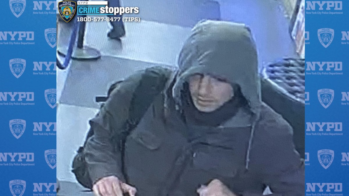 MIDTOWN ASSASSIN | Second-degree murder charges await mysterious suspect Luigi Mangione in New York 3