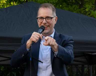 Mark Levine launches campaign for Comptroller, backed with citywide support 1 Mark Levine announces candidacy race for NY Comptroller.