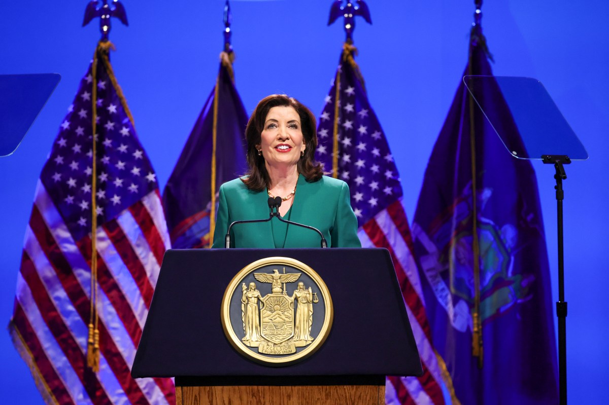 NYC subway safety: Hochul and NYPD working to add hundreds of officers to platforms and trains at all hours of day 2 Gov. Kathy Hochul speaks about NYC subway safety at State of the State Address