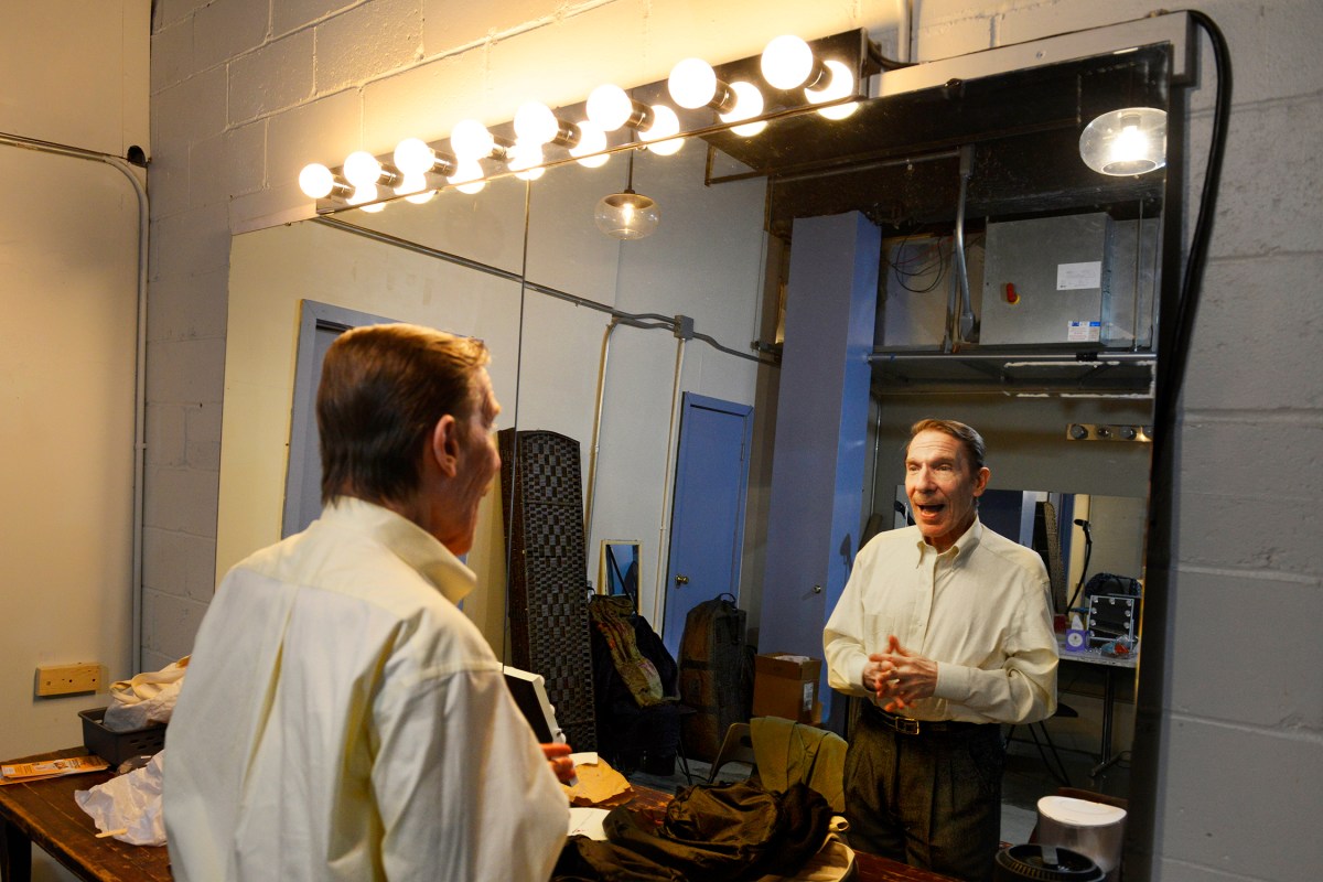 West Village production 'The Essence' celebrates the liveliness of Yiddish, 'the vehicle that carries the Jewish soul' 2