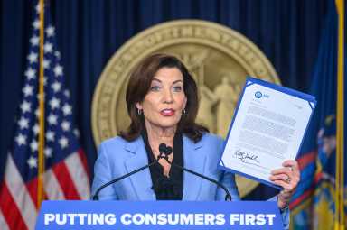 'Intolerable': Hochul pushes back at Con Edison's proposed rate hikes, says it makes New York less affordable 40 Governor Kathy Hochul announces new steps to protect consumers from sky-high utility costs that are making New York less affordable.