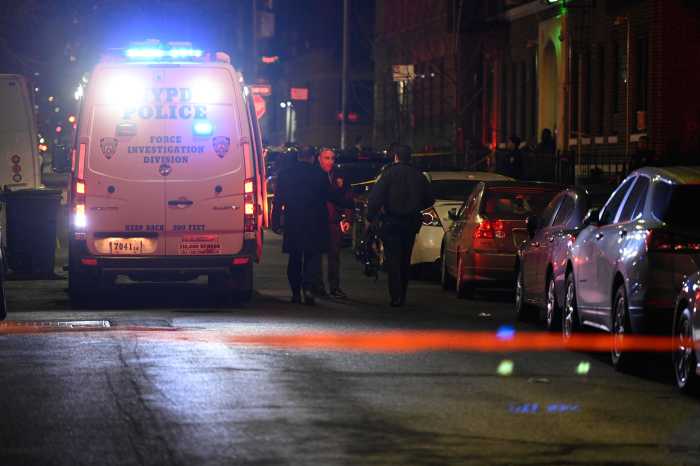 Brooklyn police-involved shooting leaves slashing suspect wounded: cops 8 Police in Brooklyn at scene of police-involved shooting