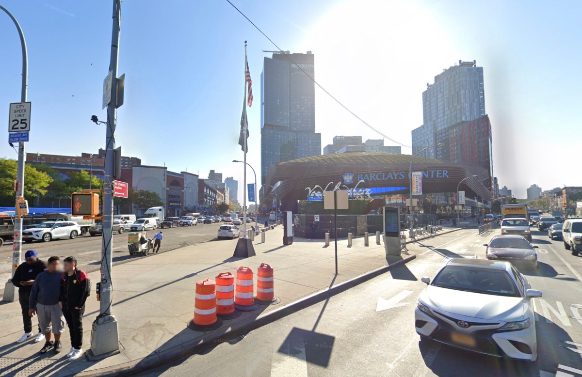 Scene in Brooklyn where man was stabbed to death