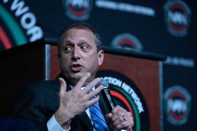 Brad Lander speaks in NYC Mayor's Race