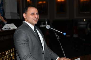 NYC Bar President sounds alarm on political threats to judicial independence: 'it must not be normalized' 26 Muhammad Faridi, president of the New York City Bar Association, delivers remarks on the importance of judicial independence at the association’s Manhattan headquarters, Monday, April 21,