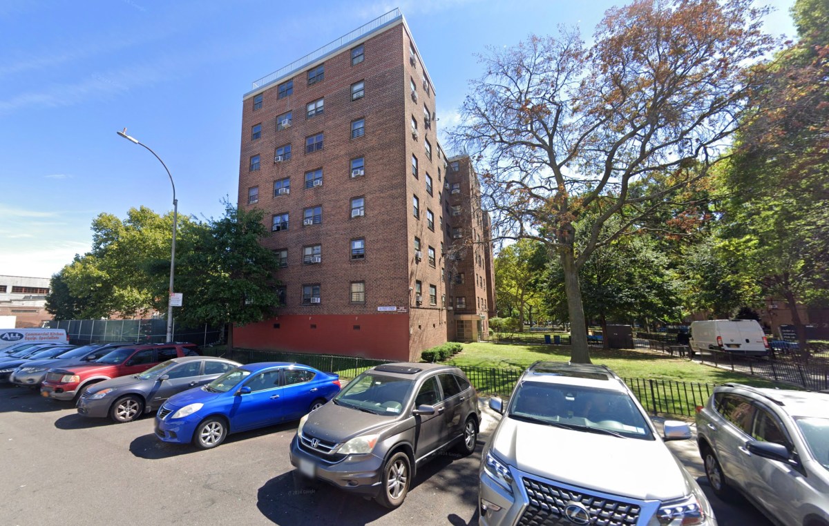 FDNY marshals investigating pair of Brooklyn fires 3