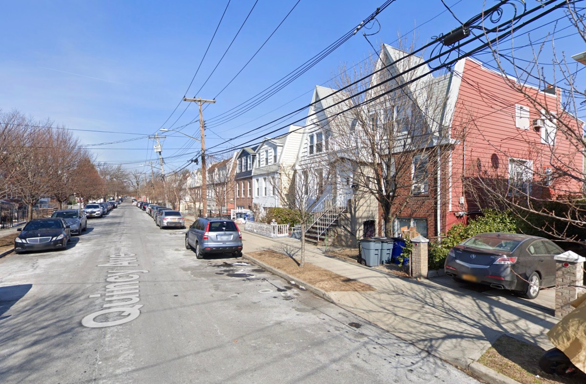 Bronx shooting in front of home leaves 24-year-old man dead: cops 2 Block in Bronx where man was shot dead