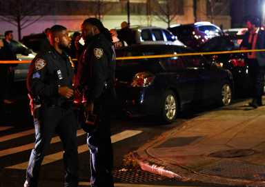 Man fatally stabbed in the back at Harlem apartment building: cops 27 Shooting scene in the Harlem