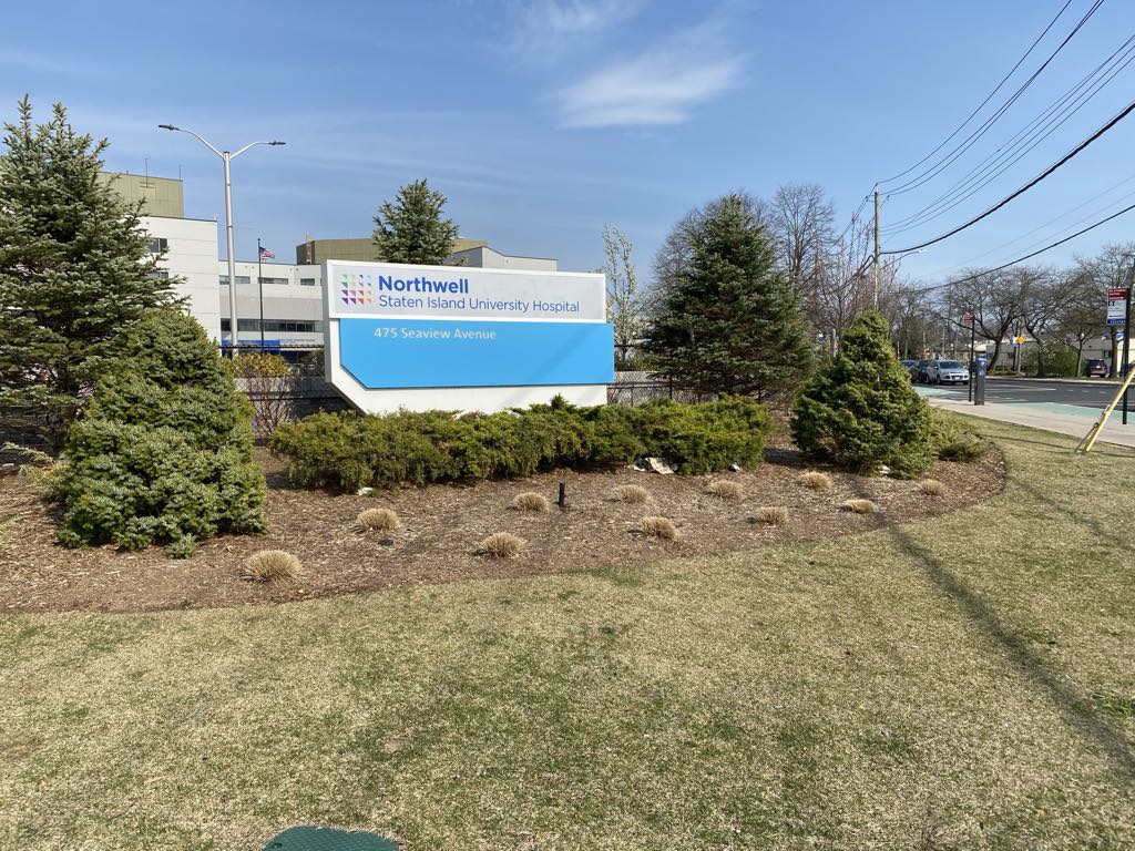 lawn on a sunny day in front of a Staten Island hospital