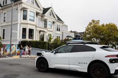 Op-Ed | Waymo’s World: The Dawn of the Autonomous Vehicle Era in the Big Apple 28 A Waymo autonomous vehicle: Uber has partnered with the self-driving car company to offer driverless rides in cities like Austin, Phoenix, and soon Atlanta