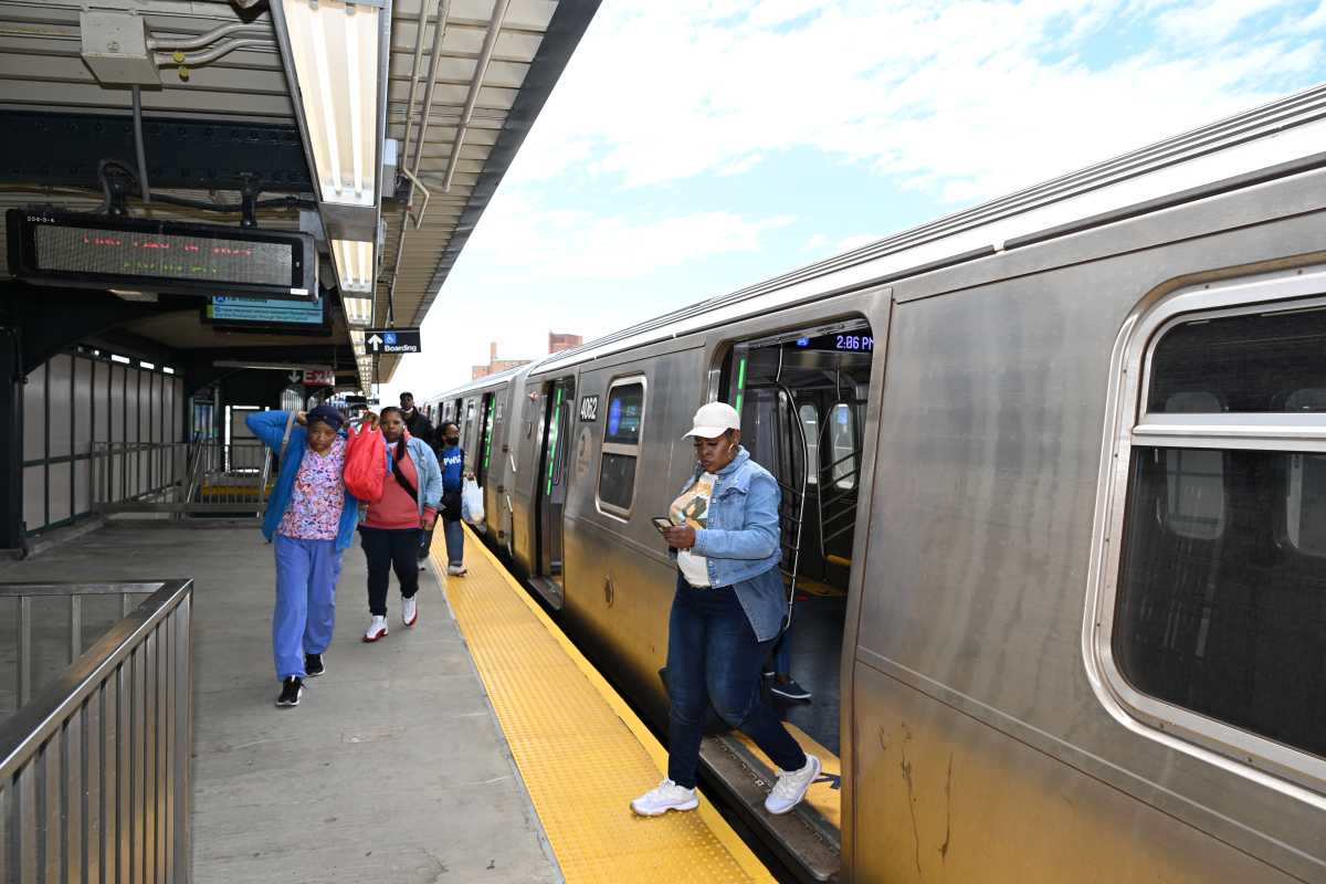 Op-Ed | No matter the weather, Mayor Adams’ co-response teams are addressing mental health, improving public safety in the city’s subway system 1 subway A train rockaway return 2024