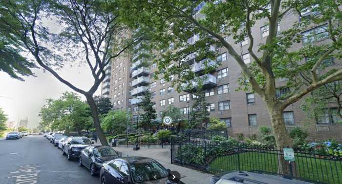 Bronx cops shoot man holding mother at knifepoint, officials say 2 The Hazel Towers Apartments where one officer shot the 34-year-old
