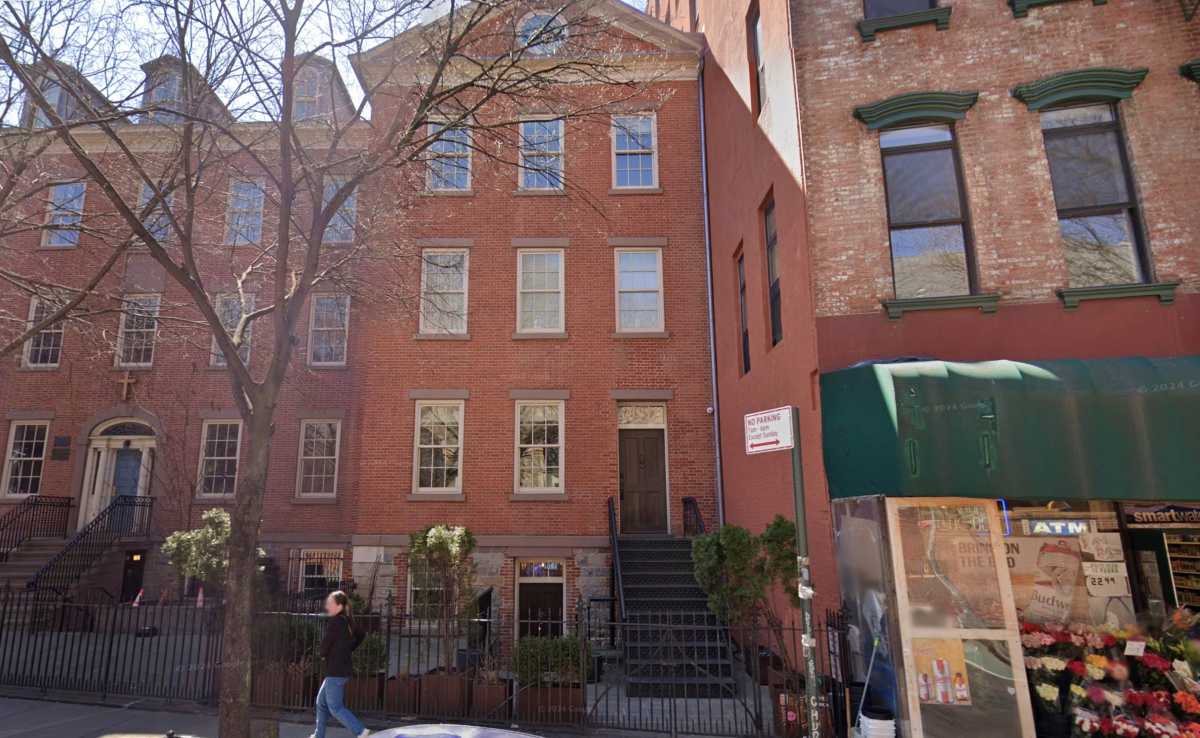 Soho crypto kidnapping: Suspect held without bail for allegedly torturing Italian man in apartment for weeks 2 Scene of Soho kidnapping