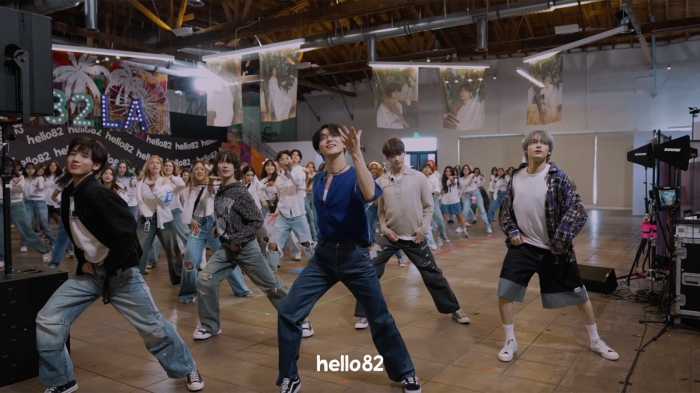 From Coast to Coast, hello82 opens new headquarters in SoHo 12 hello82 is now in Soho.