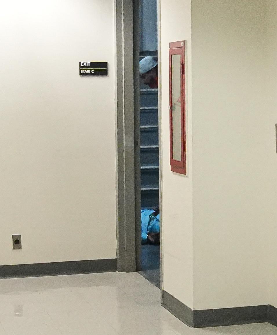 ICE in Courts: Seized immigrant suffers apparent medical emergency while being arrested in mysterious incident 4