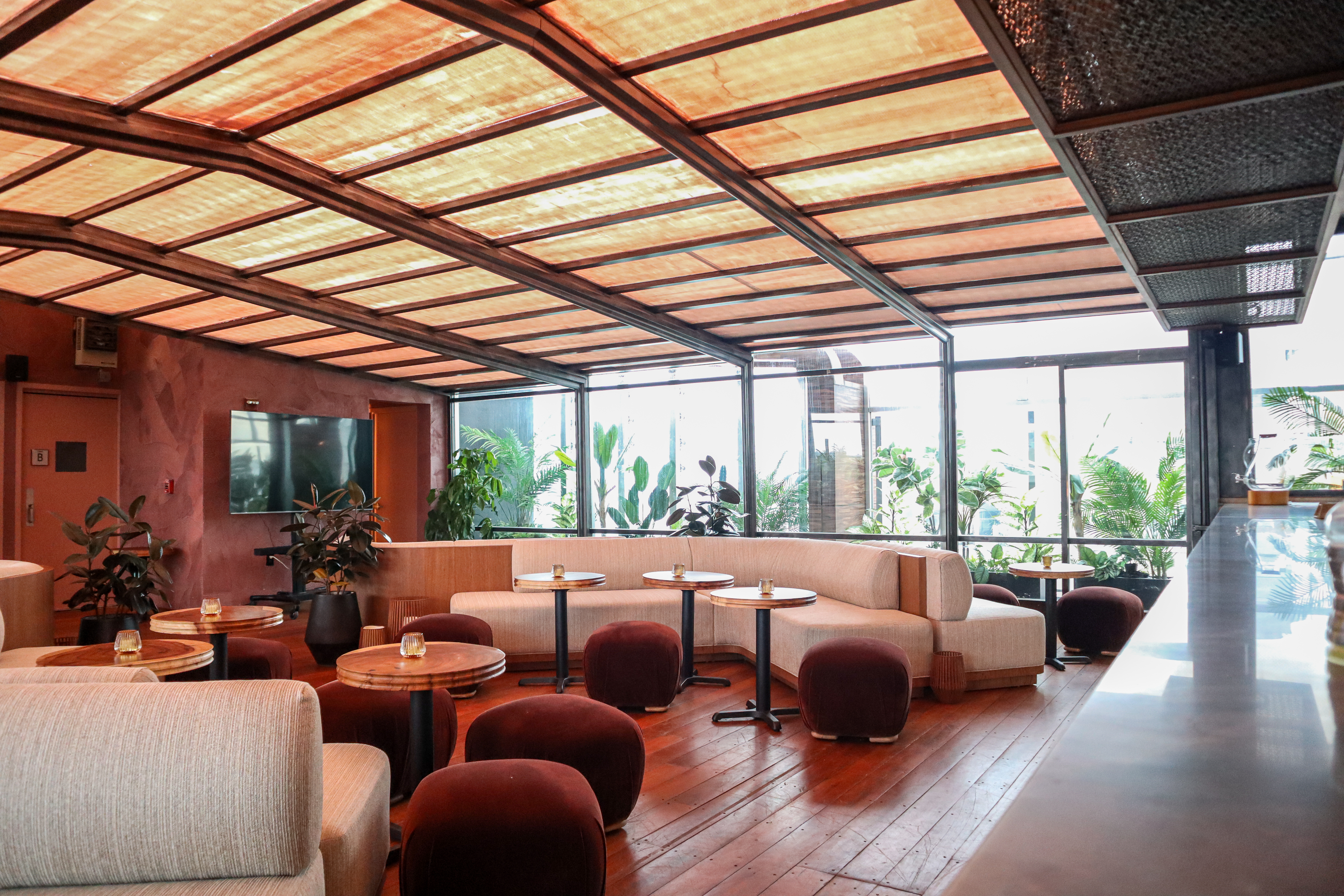 Meili Williamsburg: Where truffle dreams, street heat, and skyline sips collide 2 the interior of Meili