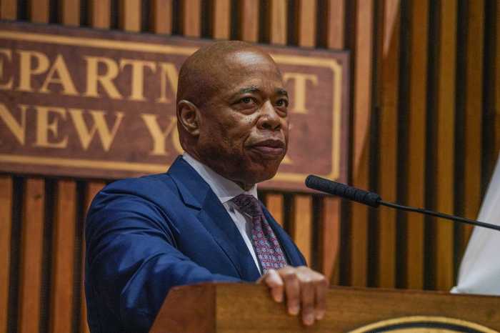 Adams urges Cuomo to exit general election amid centrist scramble to defeat Mamdani 2