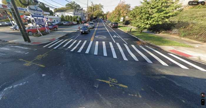 34-year-old motorcyclist killed while vehicle makes K-turn on Staten Island 3 asphalt street and a crosswalk