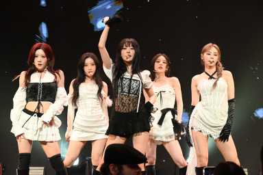 K-Pop goddesses ARTMS talk ‘Club Icarus’ after Midtown nightclub party with fans 19 ARTMS at Town Hall last year