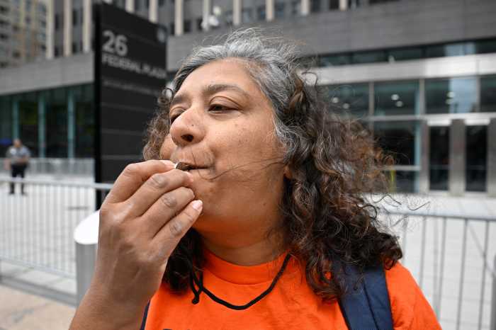 ICE in Courts: Reverend joins protest after congregant detained inside Federal Plaza 4 Coco Das 'blows the whistle on ICE' during a protest outside 26 Federal Plaza. Das, a member of the editorial collective at RefuseFascism.org, joined demonstrators calling for an end to ICE detentions and denouncing what she described as a “fascist regime.”