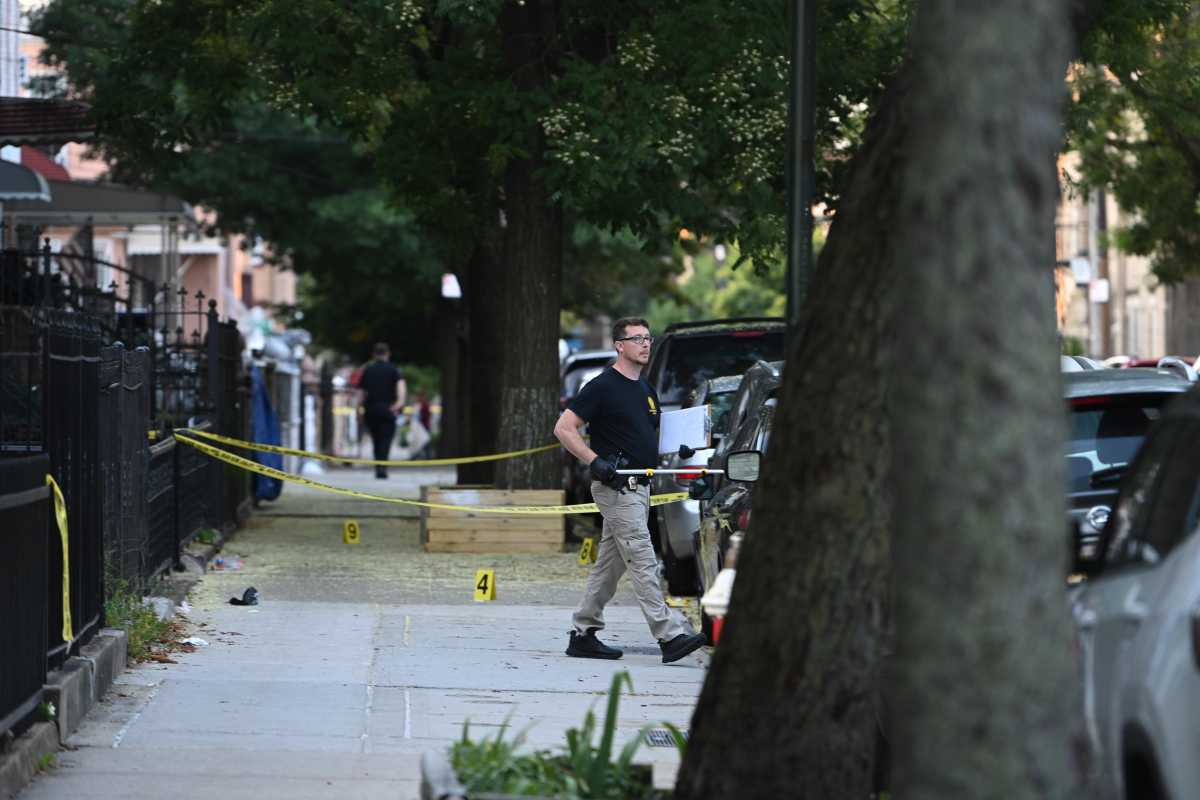 23-year-old killed in early morning shooting on Brooklyn street: cops 1 DSC_7873