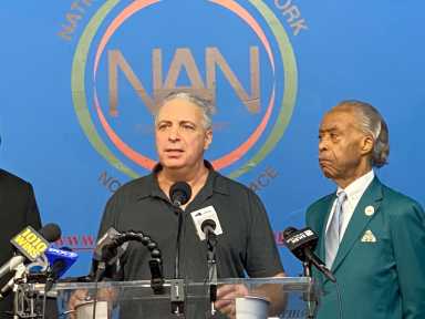 Harlem Legionnaires outbreak: Workers sickened with disease file negligence lawsuits against Harlem Hospital contractors 5 Nunzio Quinto, a construction worker hospitalized with Legionnaires’ disease, speaks alongside Rev. Al Sharpton during a press conference at the National Action Network headquarters in Harlem, Wednesday.