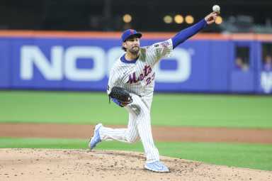 The Mets pitching emergency is somehow getting worse 1 David Peterson Mets Braves: Man in white uniform throws baseball off mound